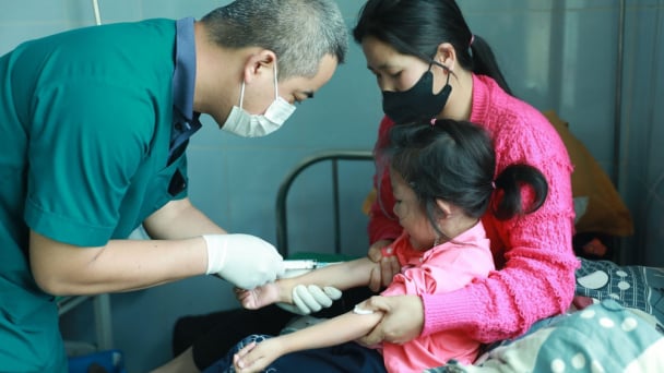 Bộ Y tế yêu cầu tăng cường kiểm soát lây nhiễm sởi trong các cơ sở khám bệnh, chữa bệnh
