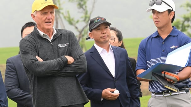 Huyền thoại “Cá mập trắng” Greg Norman khảo sát sân golf T&T Văn Lang Empire chuẩn bị cho trải nghiệm 18 hố