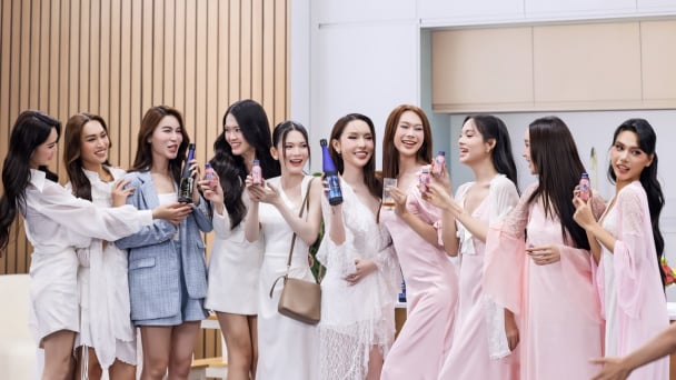 Minh Anh – đóa hoa kiêu sa của Miss International Queen Vietnam 2025