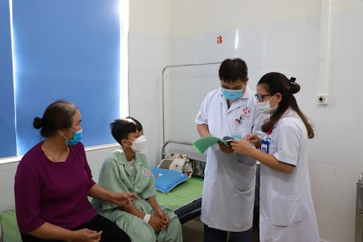 Nầng tầm chất lượng y tế thông qua bộ tiêu chí đánh giá chất lượng