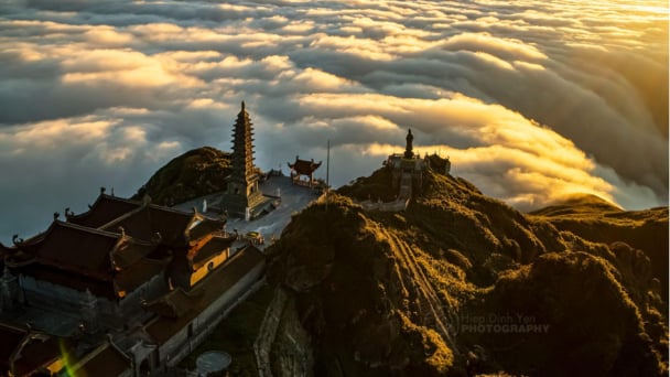 Lên các ngọn núi thiêng tham dự lễ cử chuông cầu quốc thái dân an ngày 1/7