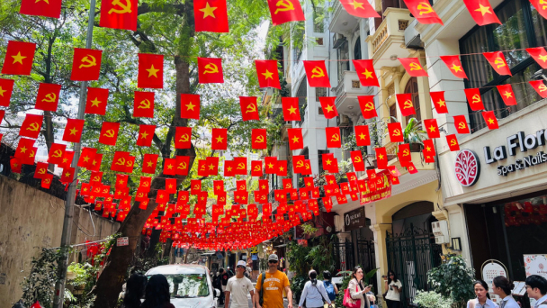 Chuẩn bị tốt điều kiện phục vụ khách du lịch dịp kỷ niệm 80 năm Cách mạng tháng Tám và Quốc khánh 2/9