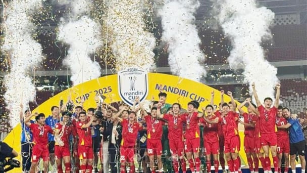 Thủ tướng gửi thư chúc mừng Đội tuyển U23 Việt Nam lần thứ ba liên tiếp vô địch U23 Đông Nam Á