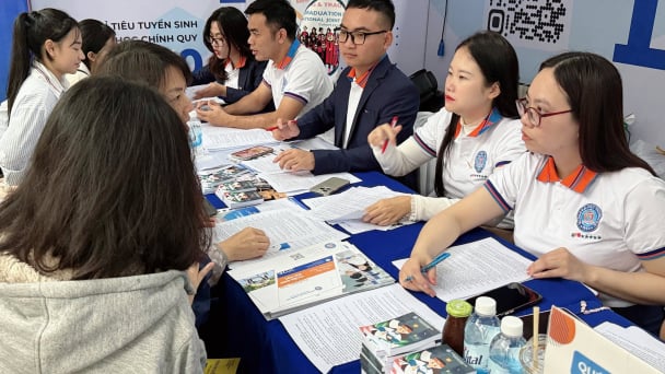 Ngưỡng đảm bảo chất lượng đầu vào Trường Đại học Thương mại từ 20 điểm