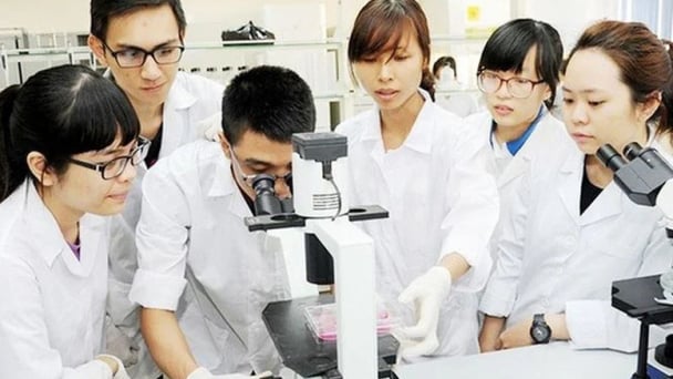 Ứng dụng công nghệ phải lấy người học làm trung tâm