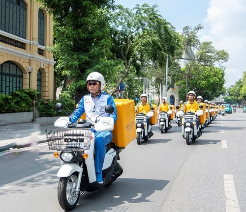 Nhân rộng mô hình sử dụng xe điện giao hàng để giảm phát thải