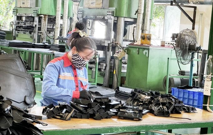 Chất lượng sản phẩm cải thiện thông qua áp dụng công cụ cải tiến năng suất