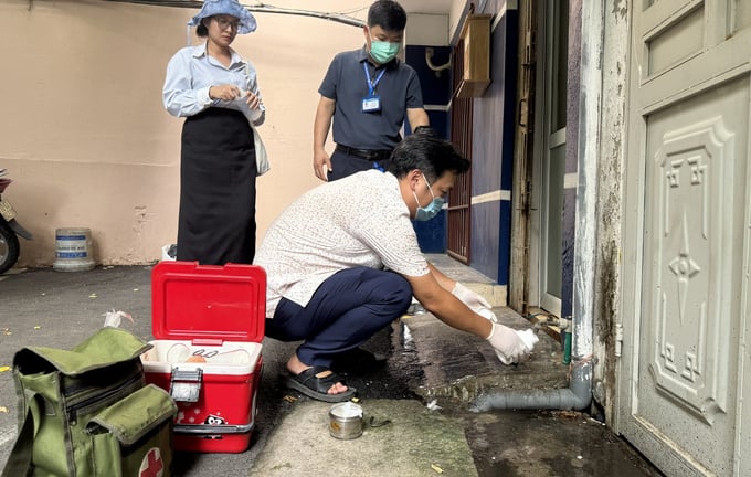 Hà Nội kiểm tra, giám sát chất lượng nước sạch phục vụ Lễ kỷ niệm A80