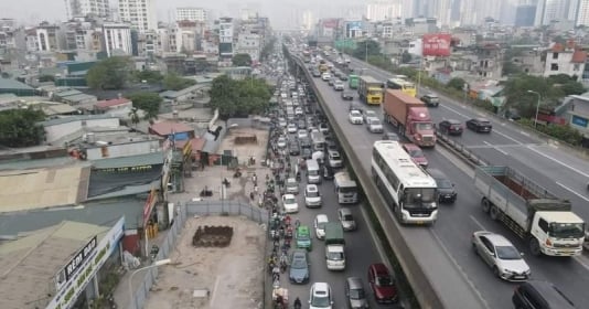 Hà Nội thông báo quây rào đường Nguyễn Trãi để thi công dự án xử lý nước thải Yên Xá