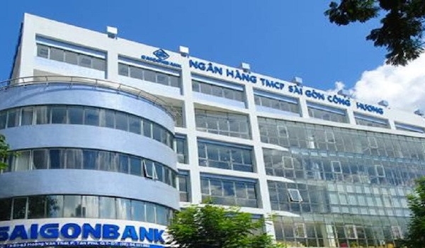 Cổ phiếu SaigonBank giảm sàn ngày “chào sân”: Định giá quá cao?