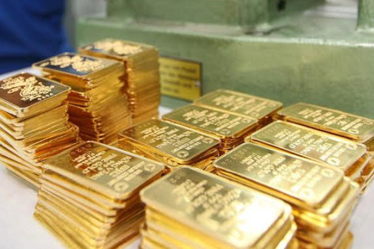 Tăng nửa triệu đồng, giá vàng SJC đắt hơn vàng thế giới 5,6 triệu đồng