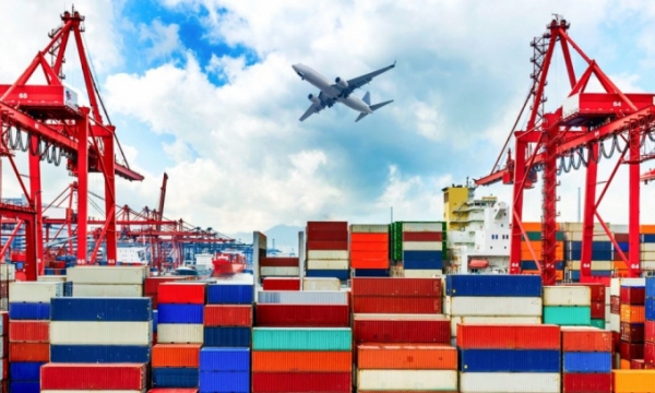 Tổng trị giá xuất nhập khẩu hàng hoá của Việt Nam ước đạt 55,5 tỷ USD