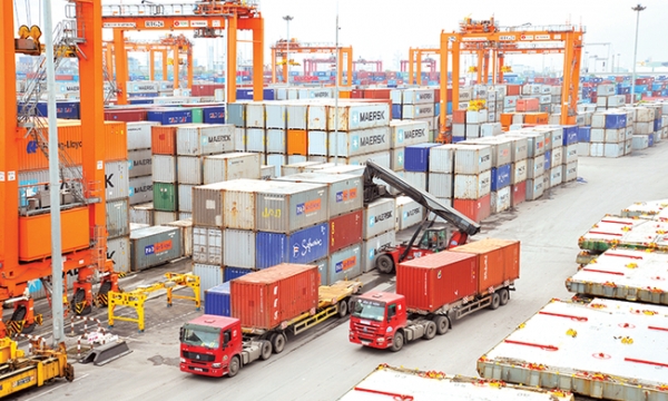 Trong 4 tháng đầu năm 2021, tổng trị giá xuất nhập khẩu hàng hoá của Việt Nam dự kiến đạt gần 204,91 tỷ USD