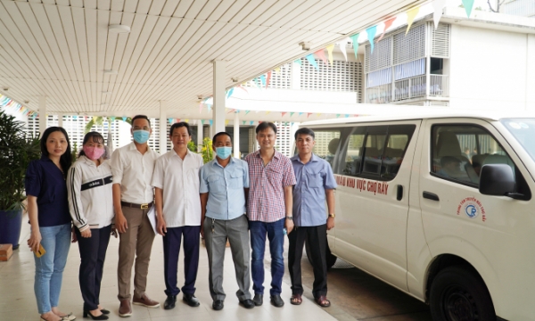 Đội phản ứng nhanh Bệnh viện Chợ Rẫy sang Lào hỗ trợ ứng phó dịch Covid-19
