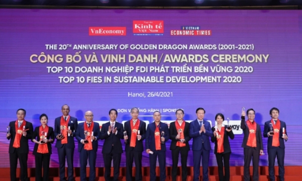 Toyota Việt Nam nhận Giải thưởng Rồng Vàng lần thứ 20