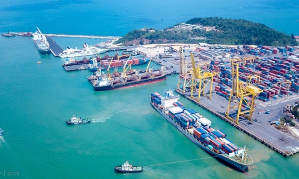Giá cước vận tải biển tăng cao: Ngành kho bãi và tàu thuỷ hưởng lợi