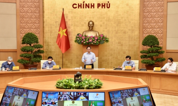 Thủ tướng Chính phủ Phạm Minh Chính: Phòng dịch vẫn là chính, là cơ bản, chiến lược, lâu dài; tuyệt đối không lơ là, chủ quan, mất cảnh giác
