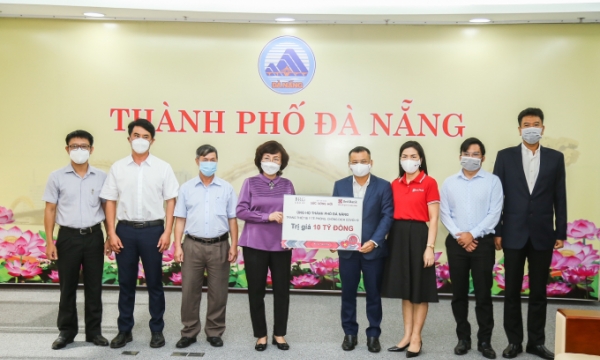 Tập đoàn BRG và SeABank bàn giao trang thiết bị y tế phòng chống dịch Covid-19 cho thành phố Đà Nẵng