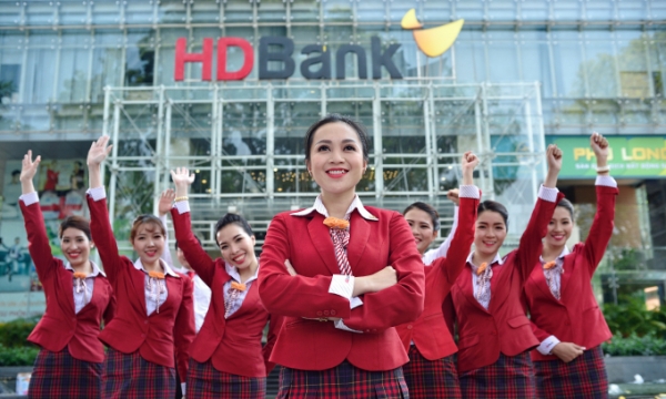 Bốn năm liền, HDBank được vinh danh Nơi làm việc tốt nhất châu Á