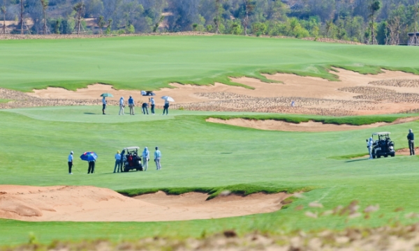 Chơi golf “ngay trước thềm nhà”: Lối sống đẳng cấp chỉ có ở PGA Golf Villas