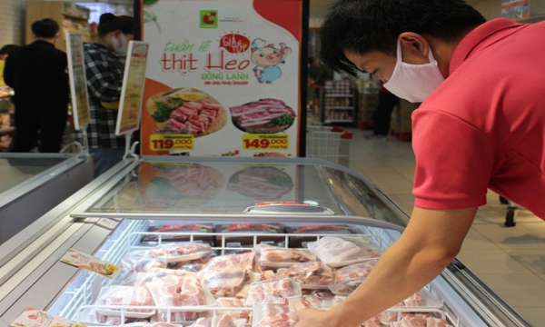 Giá lợn hơi xuống thấp không chỉ có ở Việt Nam