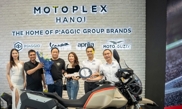 Piaggio Việt Nam khai trương cửa hàng Motoplex Hà Nội