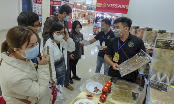 Đà Nẵng: Hơn 150 gian hàng tham gia hội chợ Xuân