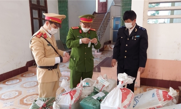 Phát hiện và bắt giữ 11.000 kit test nhanh COVID-19 tại Cao Bằng