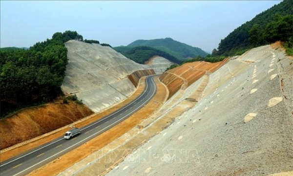 Mục tiêu đến năm 2025 hoàn thành 2.500km đường bộ cao tốc Bắc - Nam