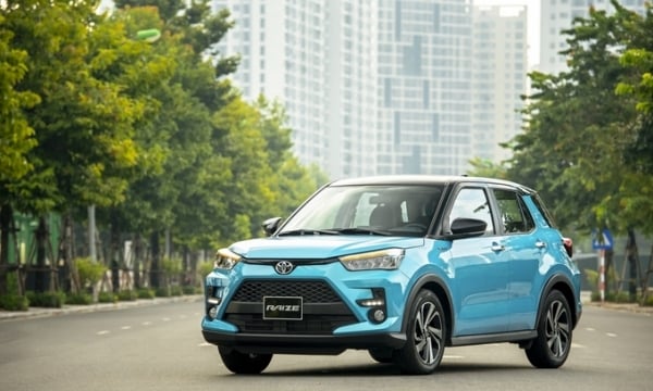 Toyota triệu hội gần 200 xe Toyota Raize tại Việt Nam