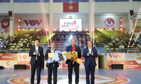 Hào hứng các trận đấu khai mạc Giải Futsal HDBank vô địch quốc gia 2022