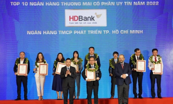 HDBank liên tiếp vào Top đầu ngân hàng TMCP uy tín