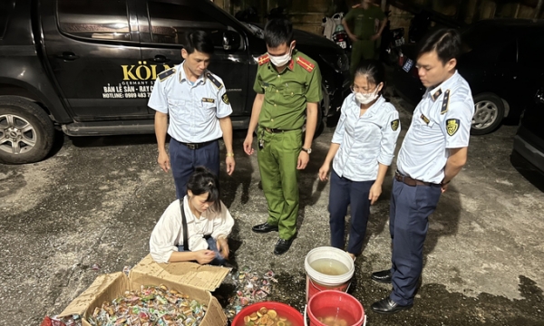 Hà Nam: Phát hiện hàng ngàn bánh trung thu không rõ nguồn gốc xuất xứ