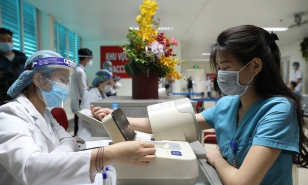 Công chức, viên chức y tế tại Hà Nội được hỗ trợ đến 10 triệu đồng