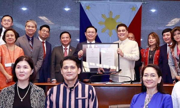 Thượng viện Philippines thông qua Nghị quyết tăng cường hơn nữa quan hệ nghị viện Philippines - Việt Nam