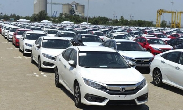Hơn 150.000 ô tô nguyên chiếc được nhập về Việt Nam