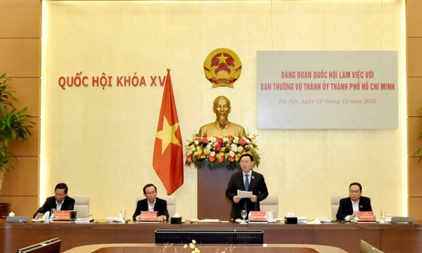 Chủ tịch Quốc hội Vương Đình Huệ: Tập trung vào các chính sách lớn, tạo đột phá cho thành phố Hồ Chí Minh