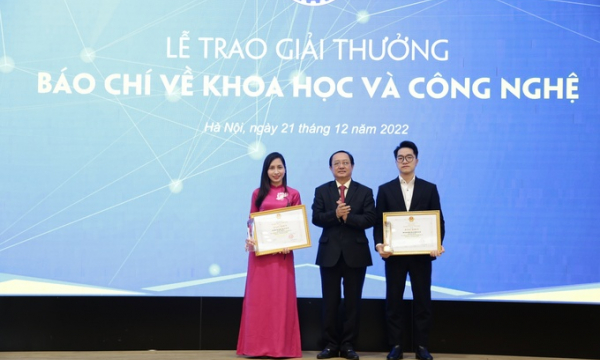 Bộ Khoa học và Công nghệ trao Giải thưởng báo chí về khoa học và công nghệ năm 2021