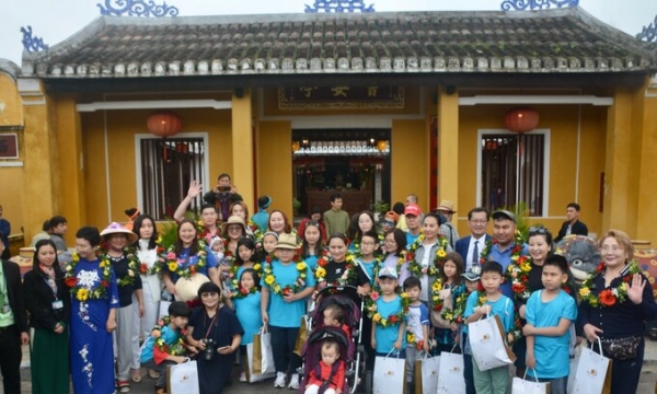Đà Nẵng, Hội An chào đón du khách “xông đất” đầu năm 2023