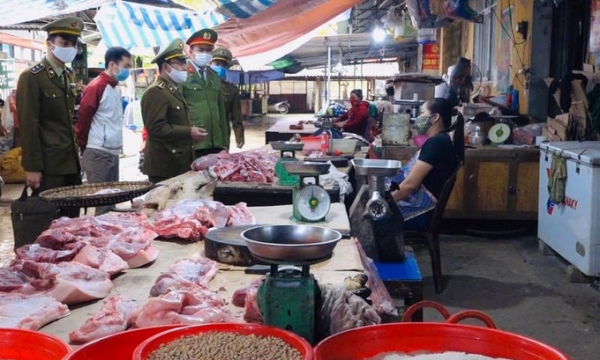 Hà Nội phấn đấu 100% chợ được giám sát, lẫy mẫu kiểm tra chất lượng, an toàn thực phẩm