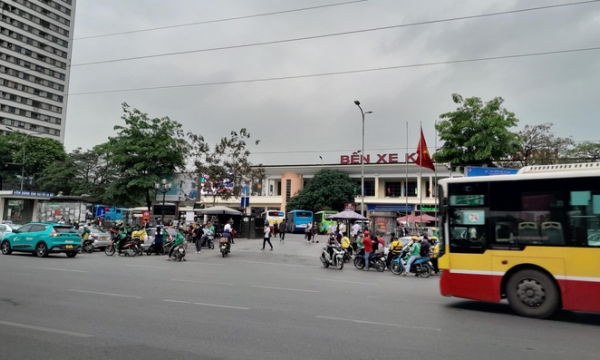 Nghỉ lễ 30/4 - 1/5, bến xe khách tại Hà Nội bắt đầu nhộn nhịp