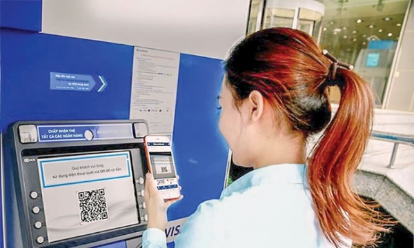 Người dân có thể rút tiền tại cây ATM bằng mã QR liên ngân hàng