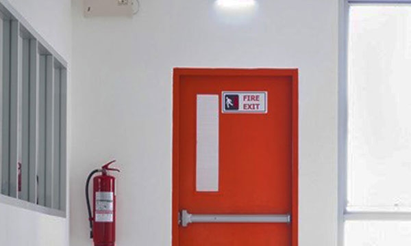 Quy chuẩn về cửa thoát hiểm trong phòng cháy chữa cháy cho nhà và công trình