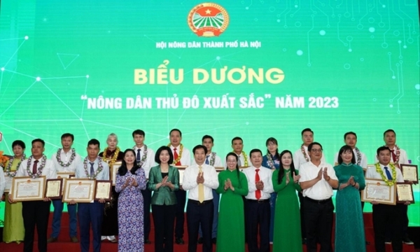 Hội Nông dân Tp Hà Nội vinh danh 18 Nông dân Thủ đô xuất sắc năm 2023