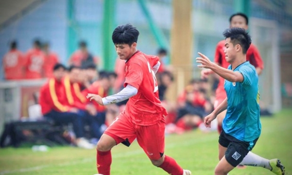 Lê Đình Long Vũ lọt top 60 tài năng trẻ của bóng đá thế giới năm 2023
