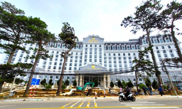 Cơ quan chức năng 'giáng đòn' quyết liệt Khách sạn lớn nhất Đà Lạt xây dựng trái phép