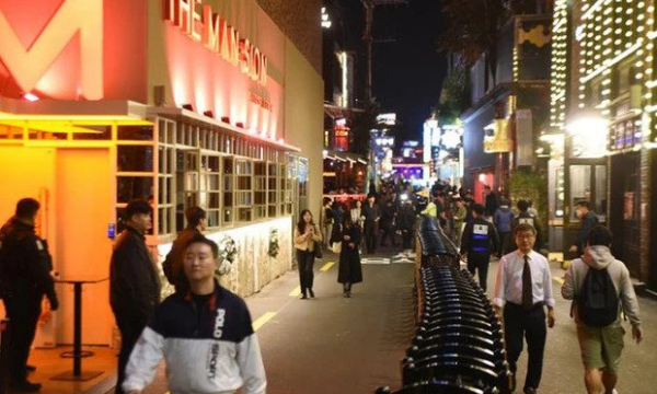 Tròn một năm sau thảm kịch giẫm đạp kinh hoàng, con phố Itaewon giờ ra sao trước lễ hội Halloween?