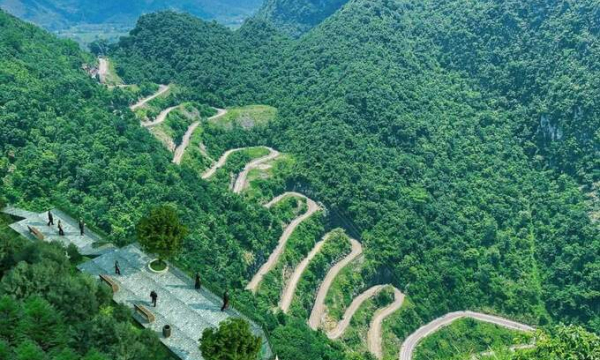 Sắp có điểm check in tiền tỷ tại con đèo 15 tầng “đáng sợ nhất Việt Nam”