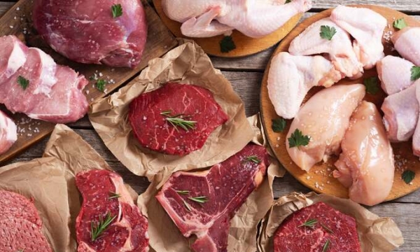 3 dấu hiệu loại thịt bò chứa chất cấm mà WHO cảnh báo, có rất nhiều trong buffet giá rẻ được nhiều người ưa chuộng hiện nay