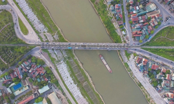 Cây cầu quay đầu tiên ở Việt Nam, ra đời trước 'kỳ quan' trên sông Hàn cả trăm năm, dầm cầu được làm từ loại hợp kim thép chế tạo riêng